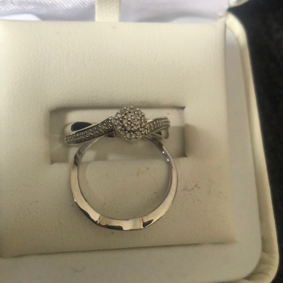 Engagement Ring - Picture 2 of 5